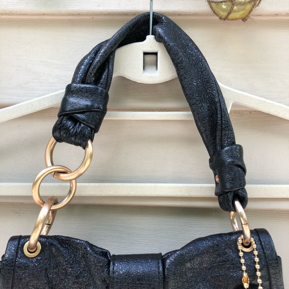 NEVER WORN 100% AUTHENTIC Coach Shoulder Bag - Picture 3 of 9